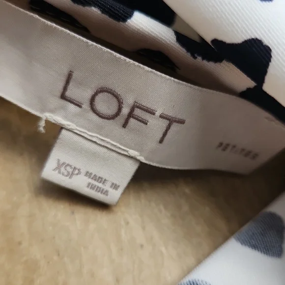 LOFT Heart Pattern Dress - Picture 11 of 12